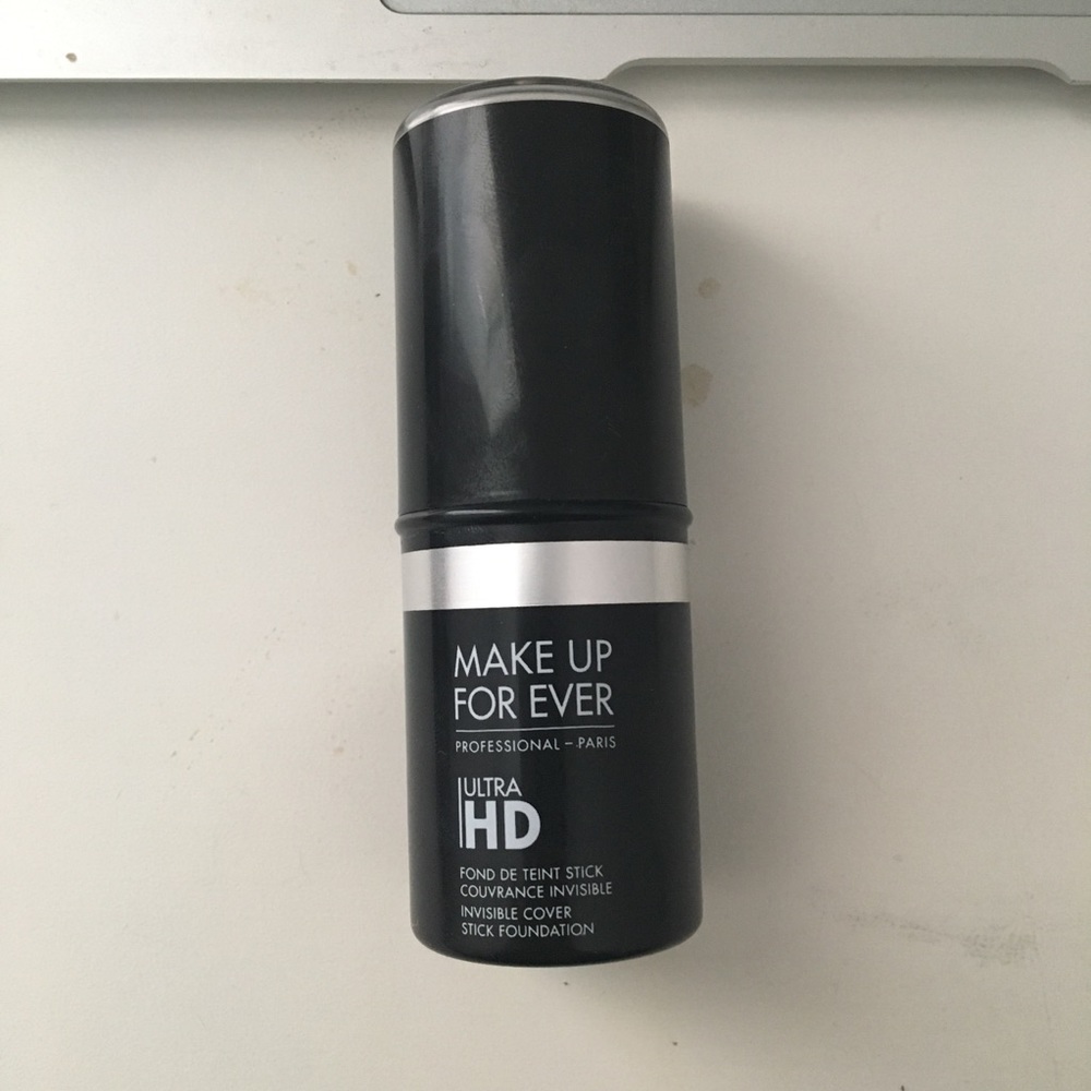 MUFE stick foundation Y225